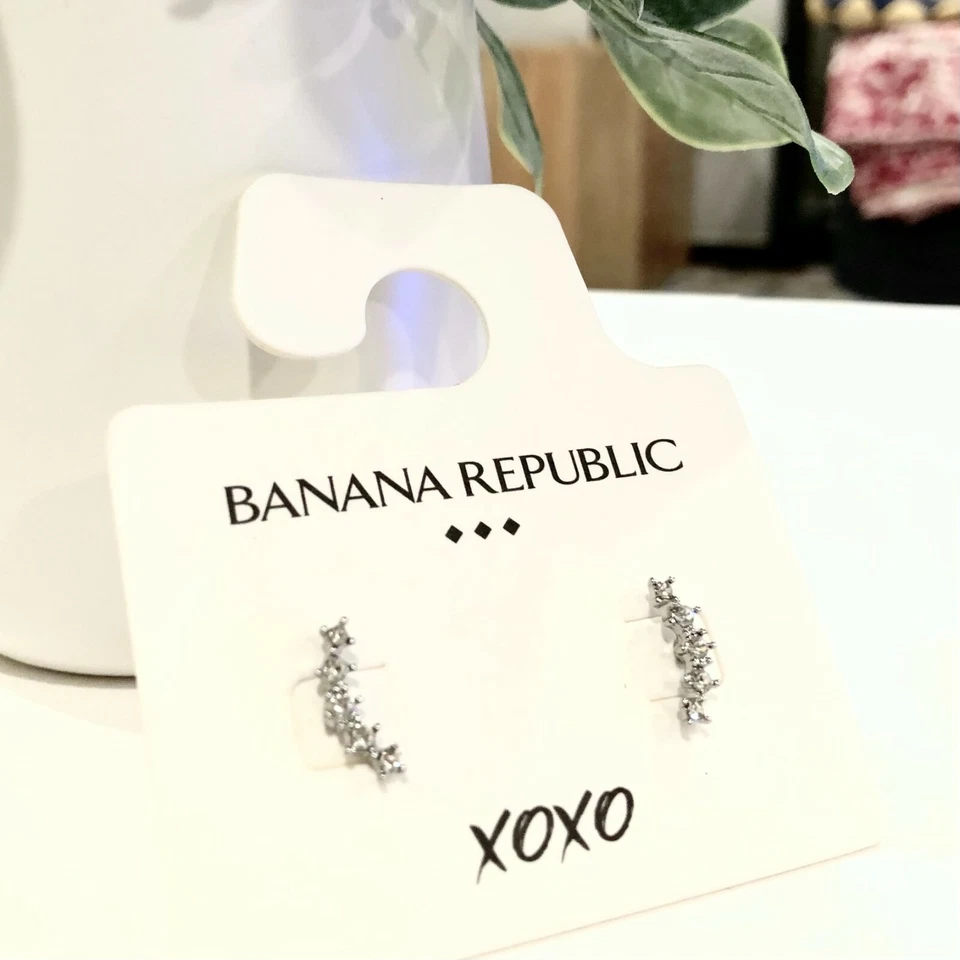 Banana Republ Women's Crystal Feather Crawler Stud Earrings NWT 39.99 - Image 4 of 4