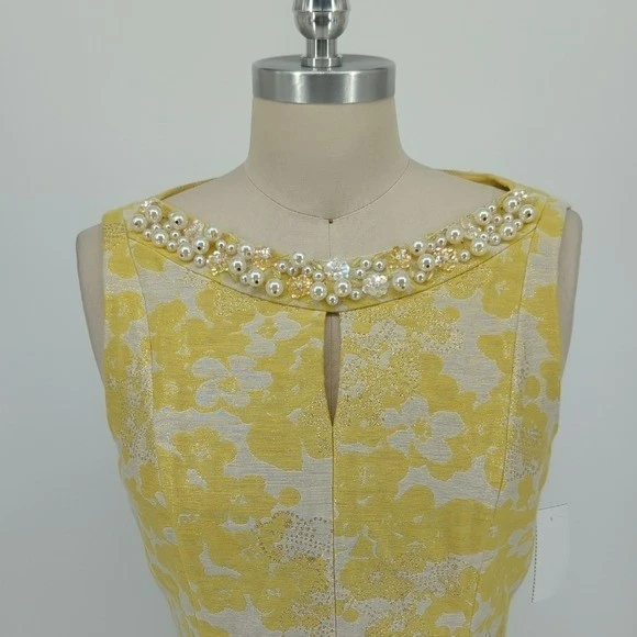 01566 Tahari Floral Pearl Sequins Sheath Dress Yellow size 8P preppy wedding - Image 3 of 4