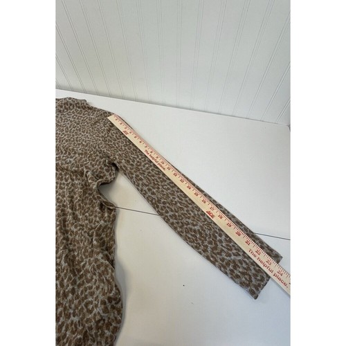 BEACH LOUNGER SWEATER. MOCK NECK ANIMAL PRINT. LT BLUE/TAUPE. RUCHED SIDe Sz LG - Picture 8 of 10