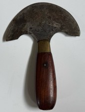 OLD Antique OSBORNE LEATHER WORKING TOOL Saddle Head Knife Crescent Newark NJ