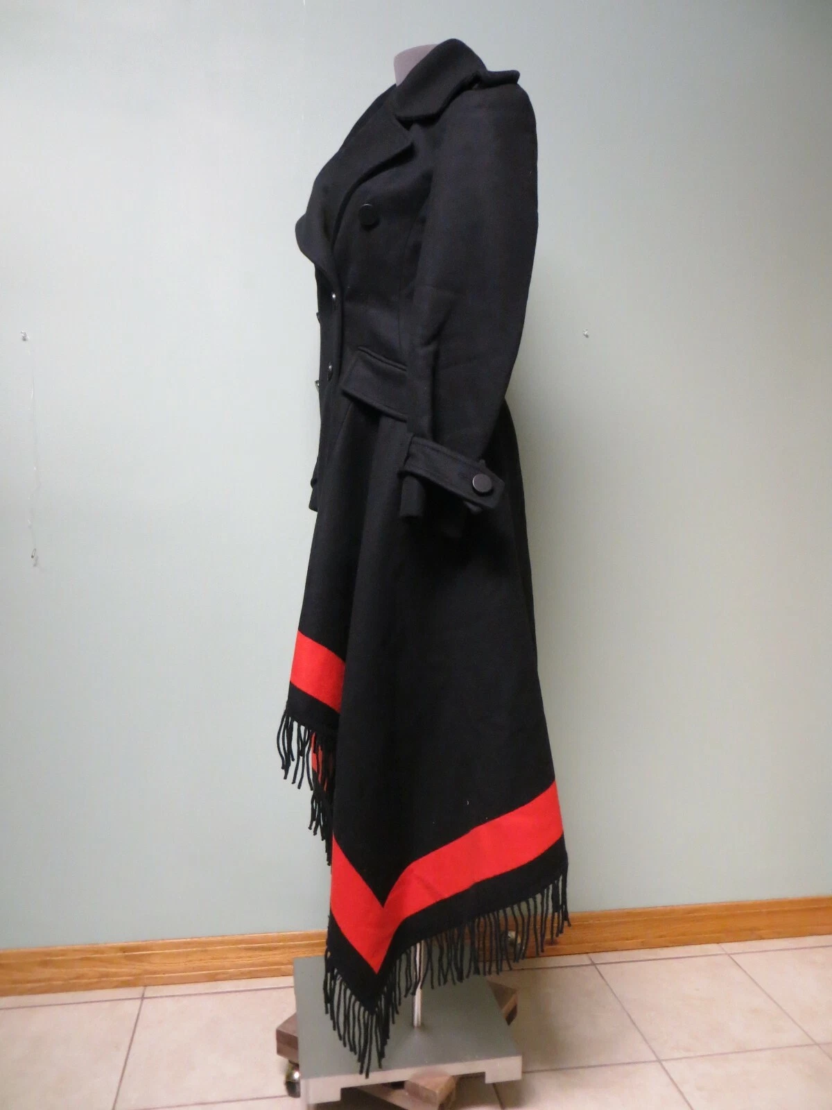 $7290 NUOVO Alexander McQueen rosso nero orlo frange coperta cappotto abito 40 militare