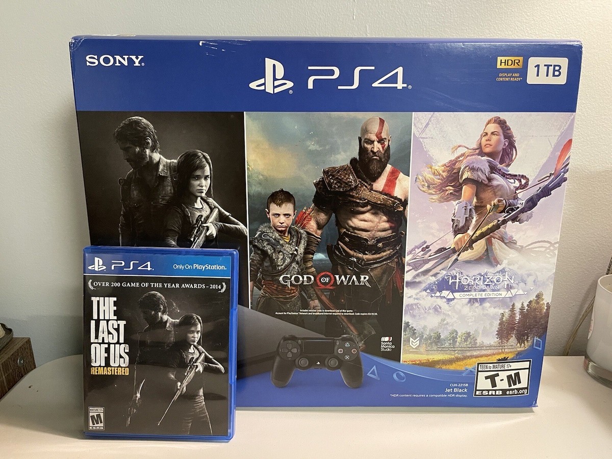 Sony PlayStation 4 Console Bundle 3 Games And Controller! CIB