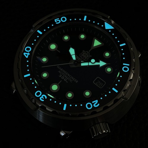 Steeldive SD1975, TUNA, NH35, Sapphire, Lume, Blue,Diving, Rubber, BNIB - Picture 9 of 10