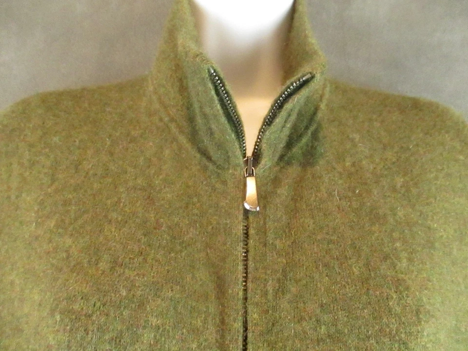 Colete Masculino LINCS DC & Company XL Verde Oliva 100% Cashmere Zíper Completo Bolsos Macios - Imagem 2 de 4