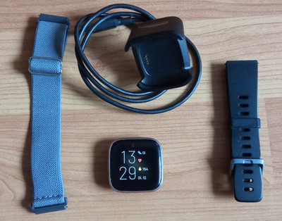Fitbit Versa 2 Smartwatch