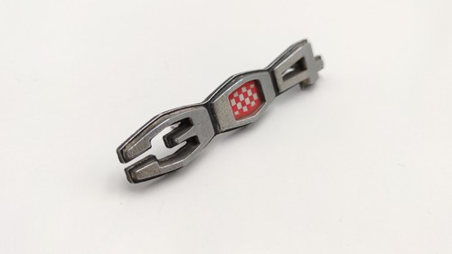 304 EMBLEM JAVELIN SST REBEL 1970-1971 SIDE CAR GENUINE PART CLASSIC RAMBLER - Picture 2 of 6