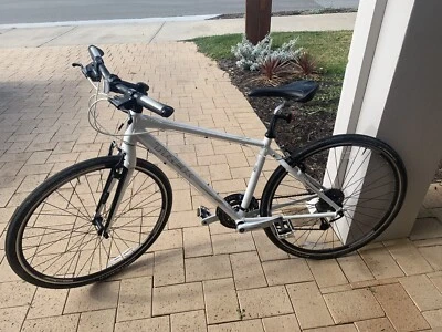 gumtree hybrid bike