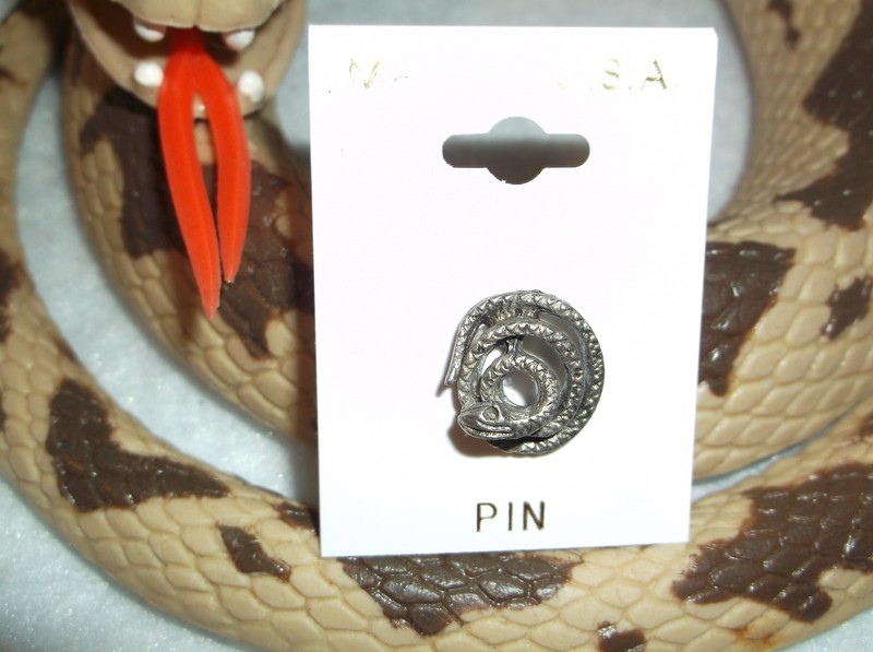 SNAKE JEWELRY, METAL, PIN/BROACH.