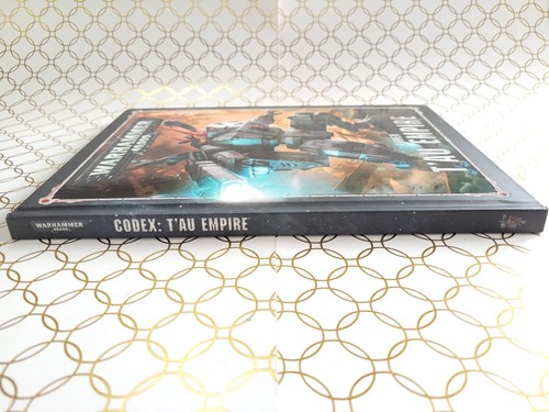 Warhammer 40K Codex T'Au Empire Hardcover 2018 8th Edition - Like New - Picture 4 of 14