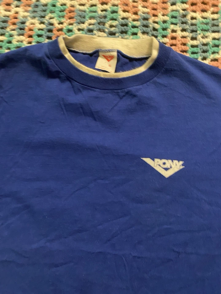 Camiseta Vintage Años 90 Hecha en EE. UU. PONY Enrollable Doble Manga Azul Talla XL (25x27) Foto 4 de 4