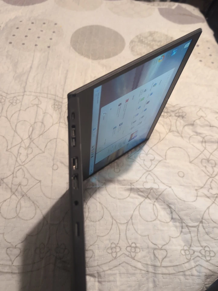 Lenovo ThinkPad T14s G2 · i7-1165G7 · 16GB · 256GB, photo 2 of 5