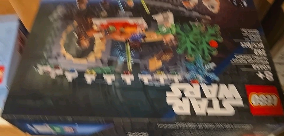 LEGO Star Wars Millennium Falcon Holiday Diorama 40658 Brand New Sealed Disney - Image 4 of 4