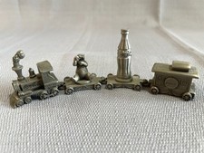 Lot de 4 trains miniatures vintage Coca Cola en étain (W75)
