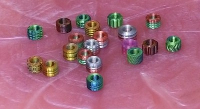 20 random color and style paracord beads. Roughly 7mm x 11mm with 6mm hole.