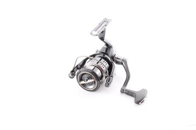 Shimano 19 Vanquish C 3000 MHG Near Mint Fishing Spinning Reel