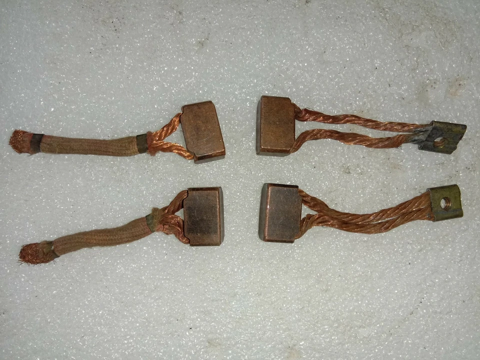 Jeep Willys Mb Ford Gpw Segunda Guerra Mundial G503 Nuevo de Lote Antiguo Juego de Cepillos Motor De Arranque Ford Marcado Foto 4 de 4