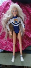 1996 University Barbie Cheerleader Barbie University Kentucky Mattel 19153