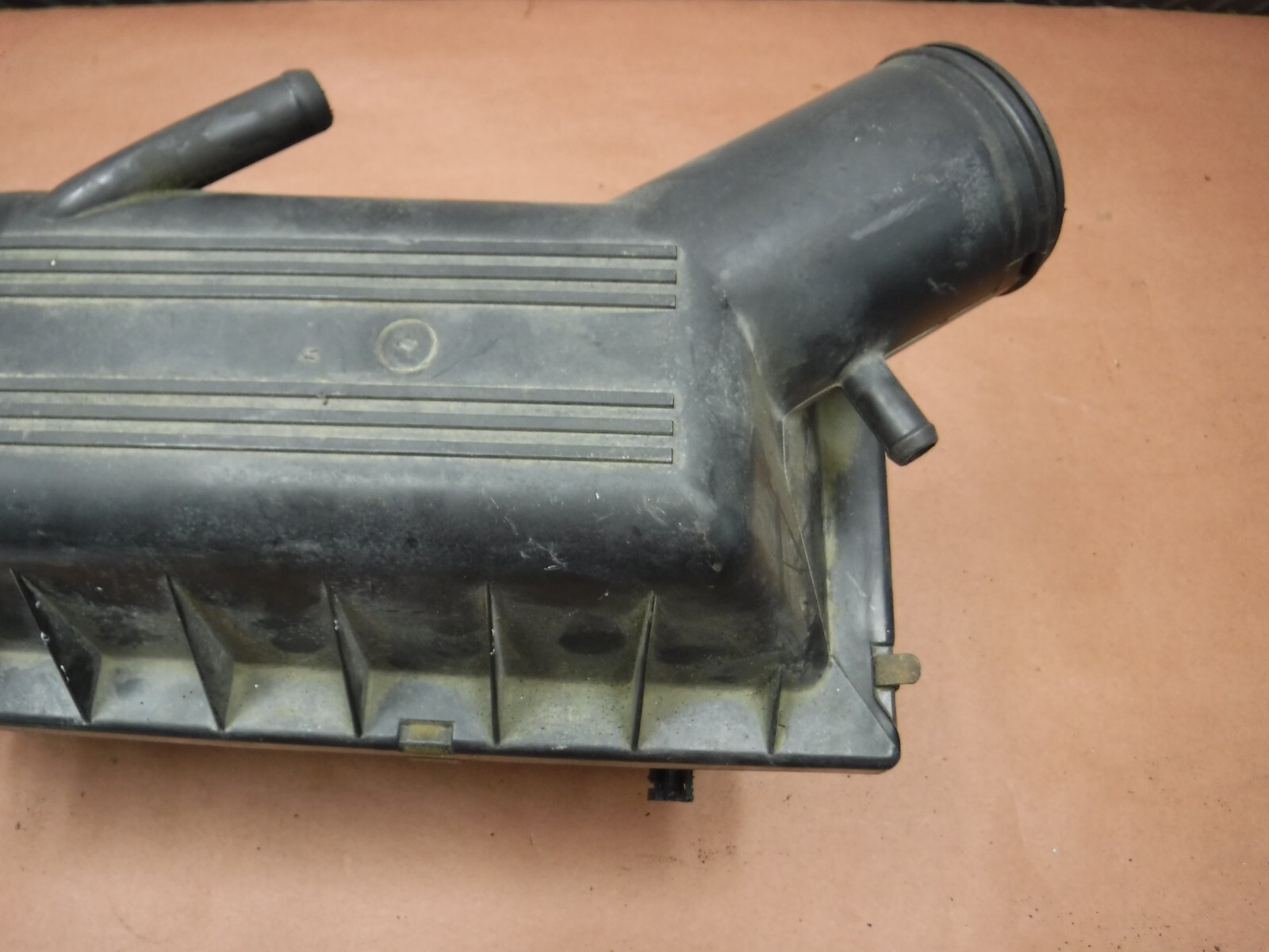 Jeep Wrangler YJ 9195 2.5 4.0 Air Cleaner Filter Box Free Shipping eBay