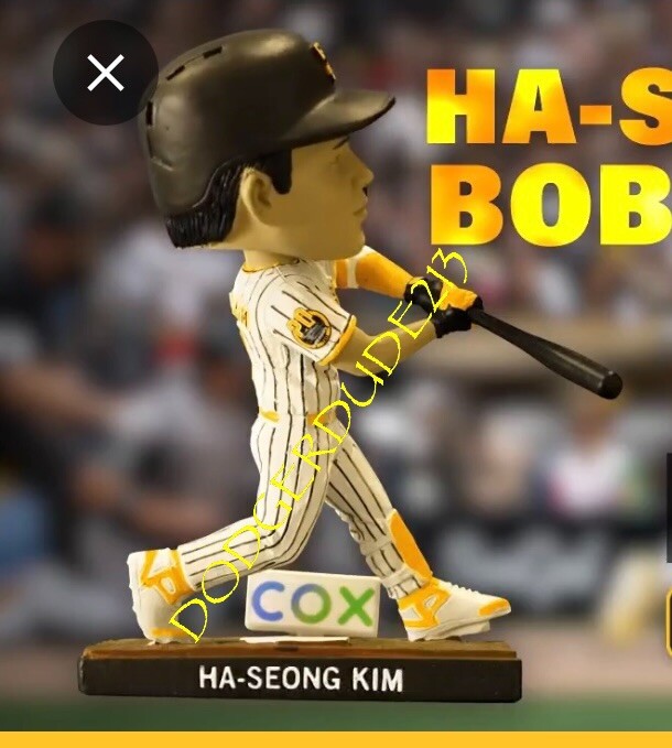 HA-SEONG KIM バブルヘッド　サンディエゴ・パドレス　ハンソンキム Ha-Seong Kim San Diego Padres 2024 Seoul Series Bobblehead