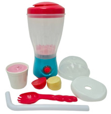Play Food Let's Make Strawberry Banana Smoothies Batteries Included