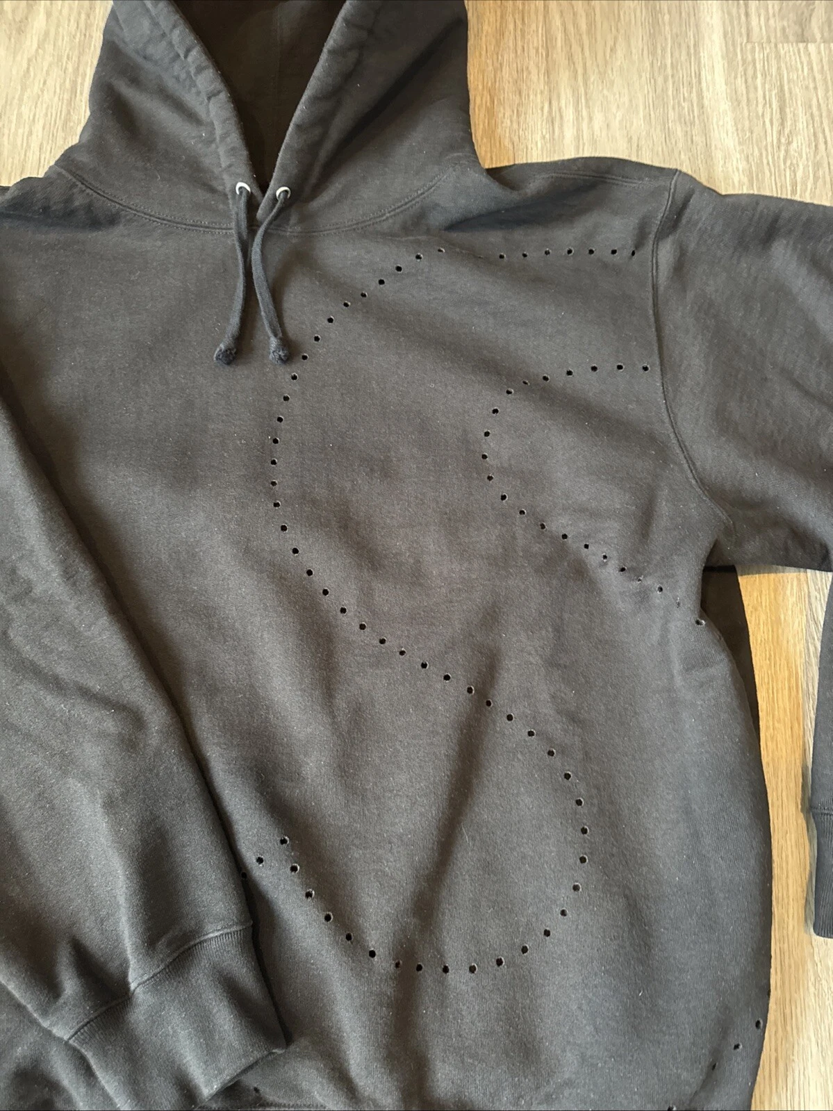 Felpa con cappuccio Supreme Laser Cut S Logo Nera Unisex Taglia Large. SS21