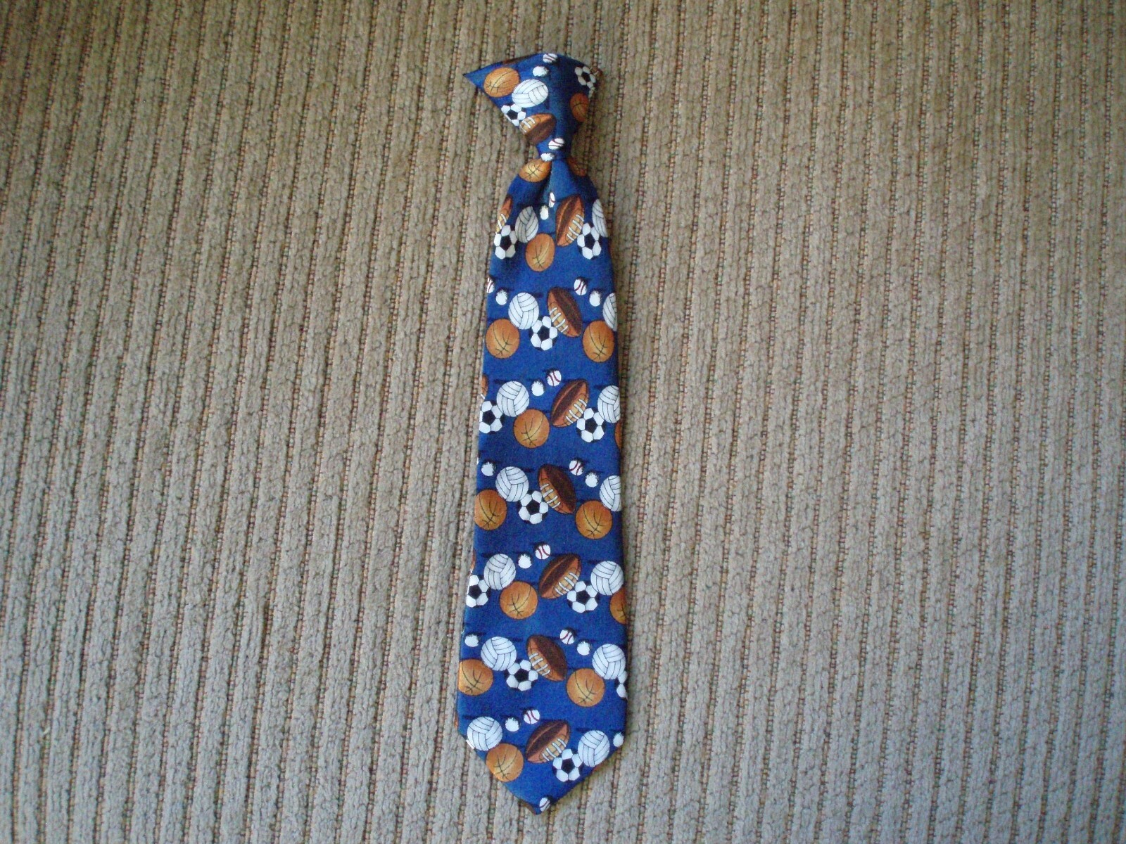 Picture 1 of 4