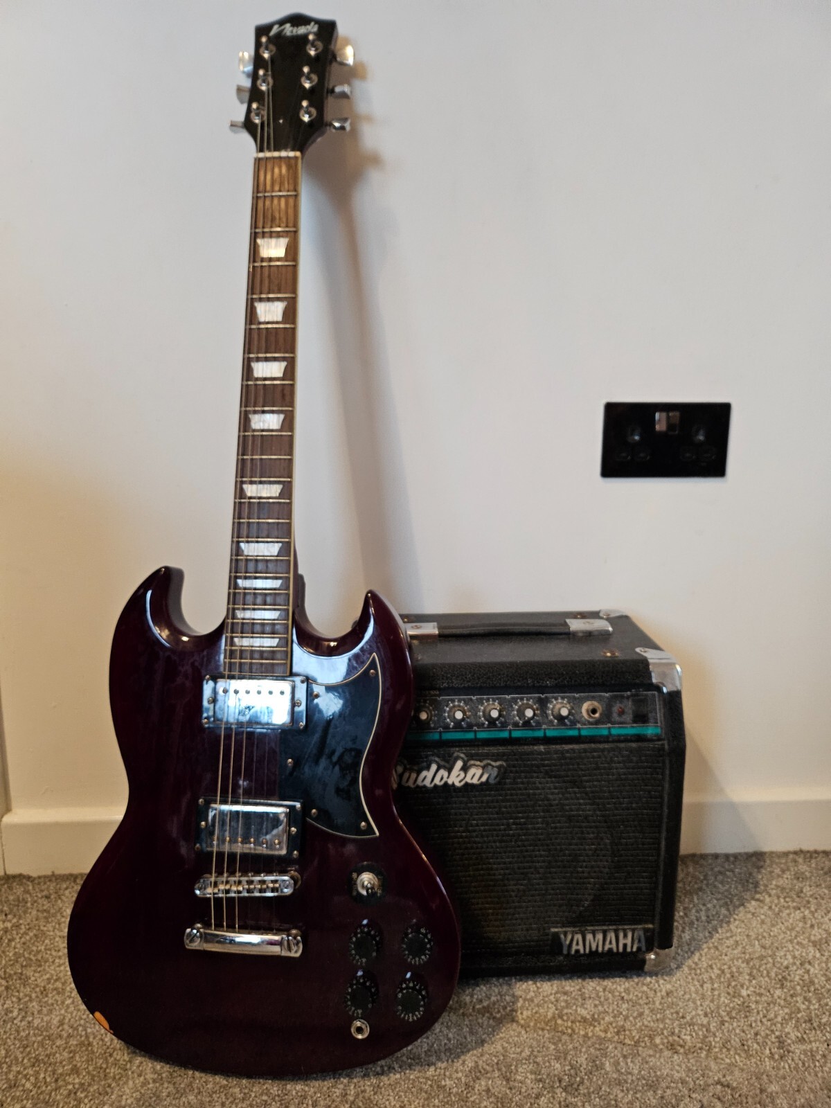 nevada electric guitar with yamaha amplifier eBay