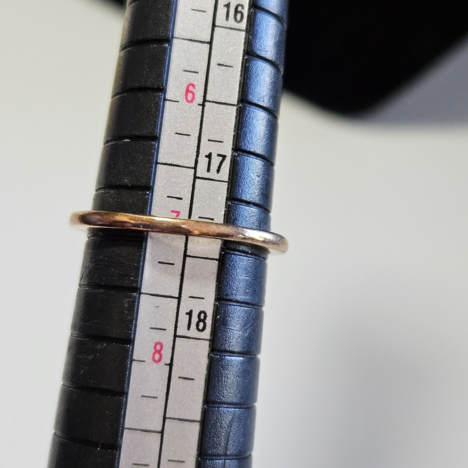 Gold Tone Clear Rectangular Rhinestone Ring Size 7 - image 5