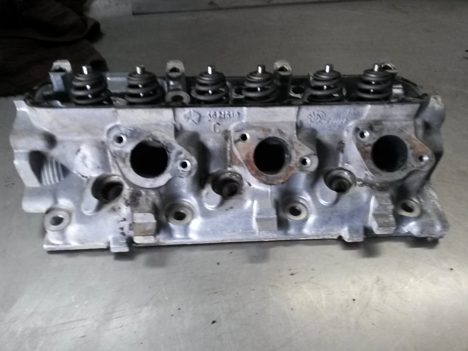 Culata para 94-97 Plymouth Voyager 3.3 4694183 Foto 2 de 4