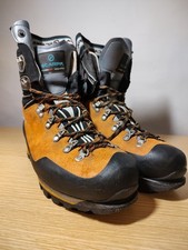 Scarponi da alpinismo Scarpa Mont Blanc Pro GTX taglia UK 9,5 EU 44