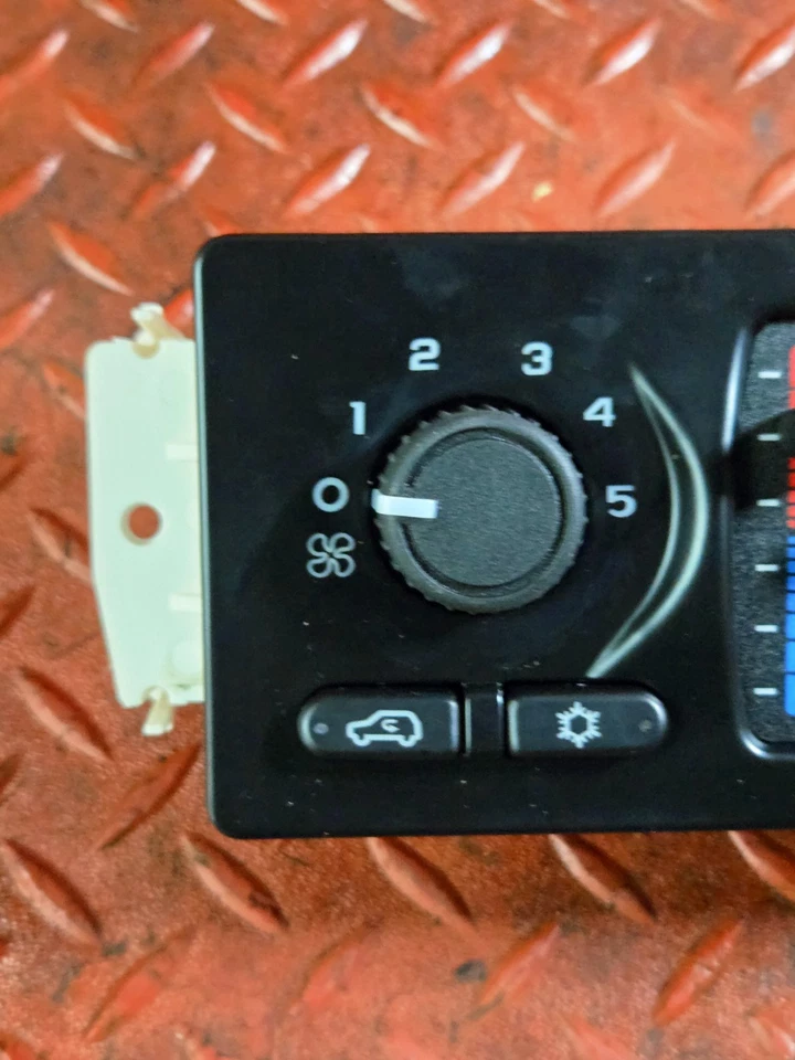 2003-2009 Dorman 599-210XD Heater A/C HVAC Control Module Assembly for GM Truck - Image 2 of 4