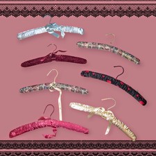 LINGERIE Fancy Dress Hangers Padded Silk HEART Satin Crushed Velour Lot Of 7