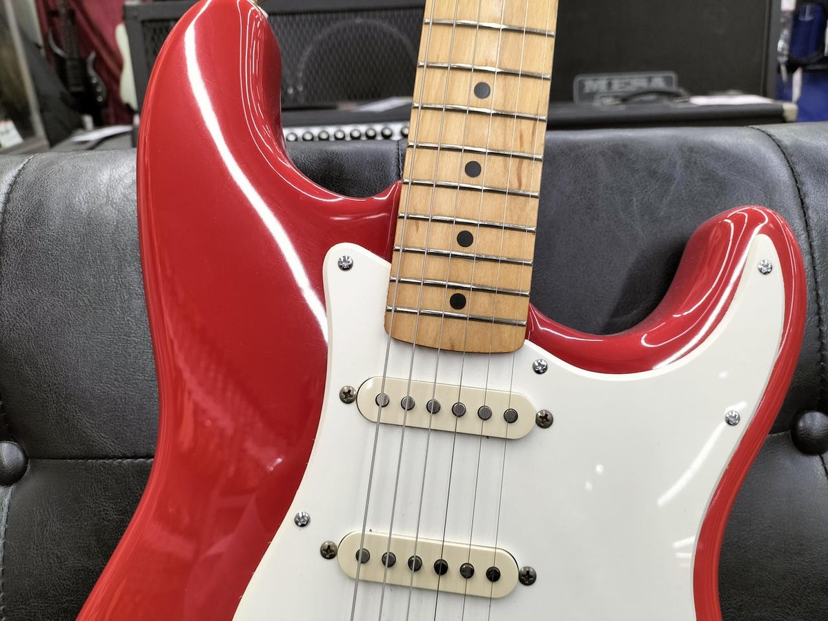ギター fender mexico stratocaster fender Mexico Stratocaster electric guitar 1995 w/case used
