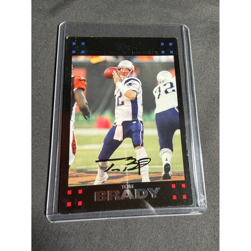 2007 Topps Tom Brady New England Patriots Football Card 10 of 12 Facsimile Auto