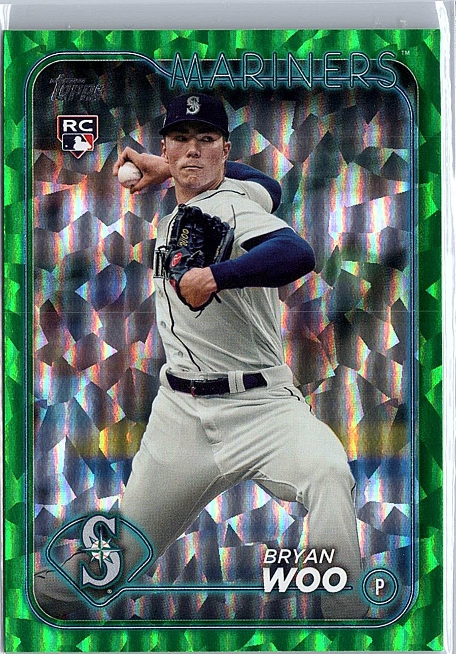 2024 Topps Series 1 - Bryan Woo #12 Green Crackleboard Foil /499 (RC)