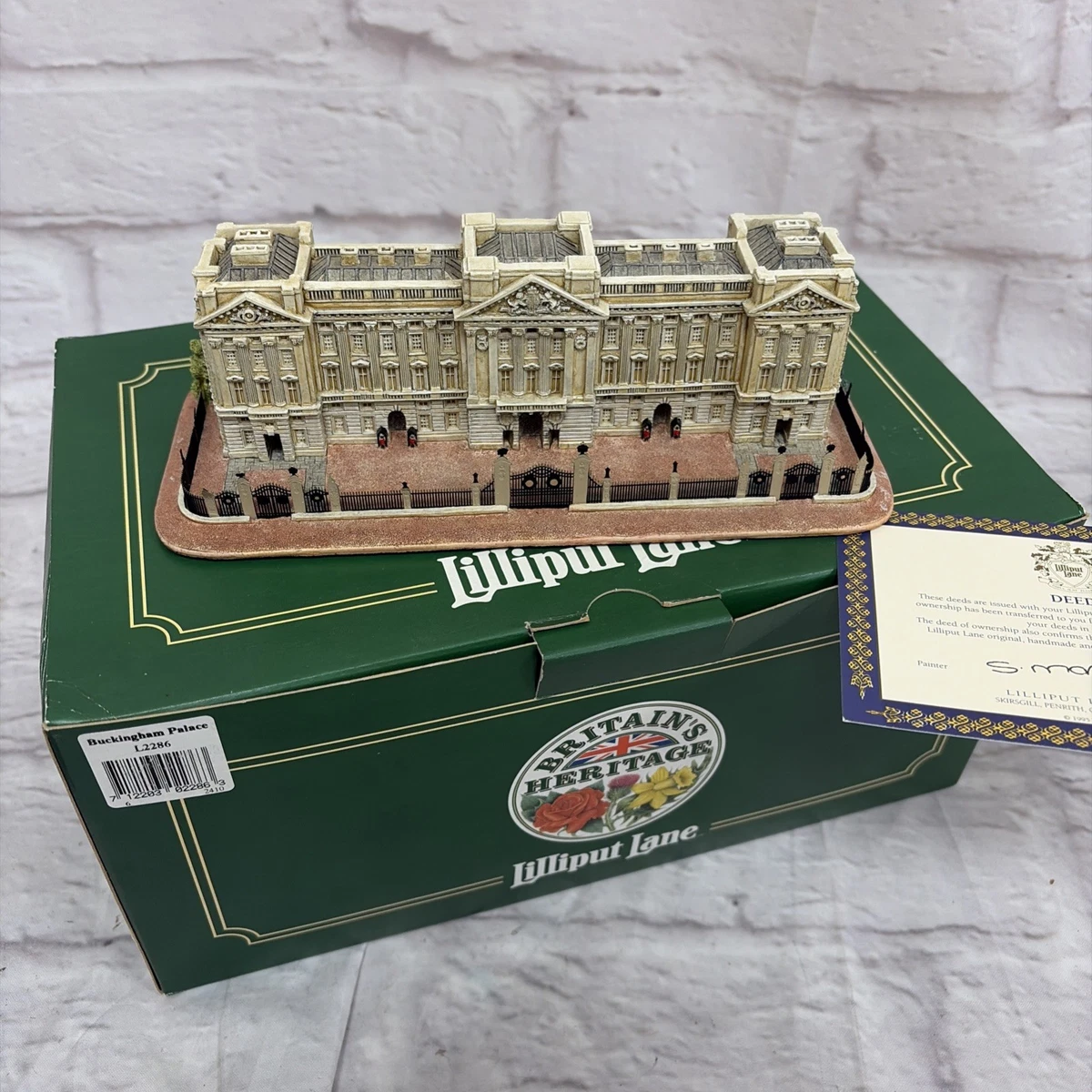 Lilliput Lane Buckingham Palace for sale | eBay UK