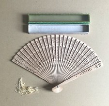 Sandalwood Scented Fan in Original Box with Tassle