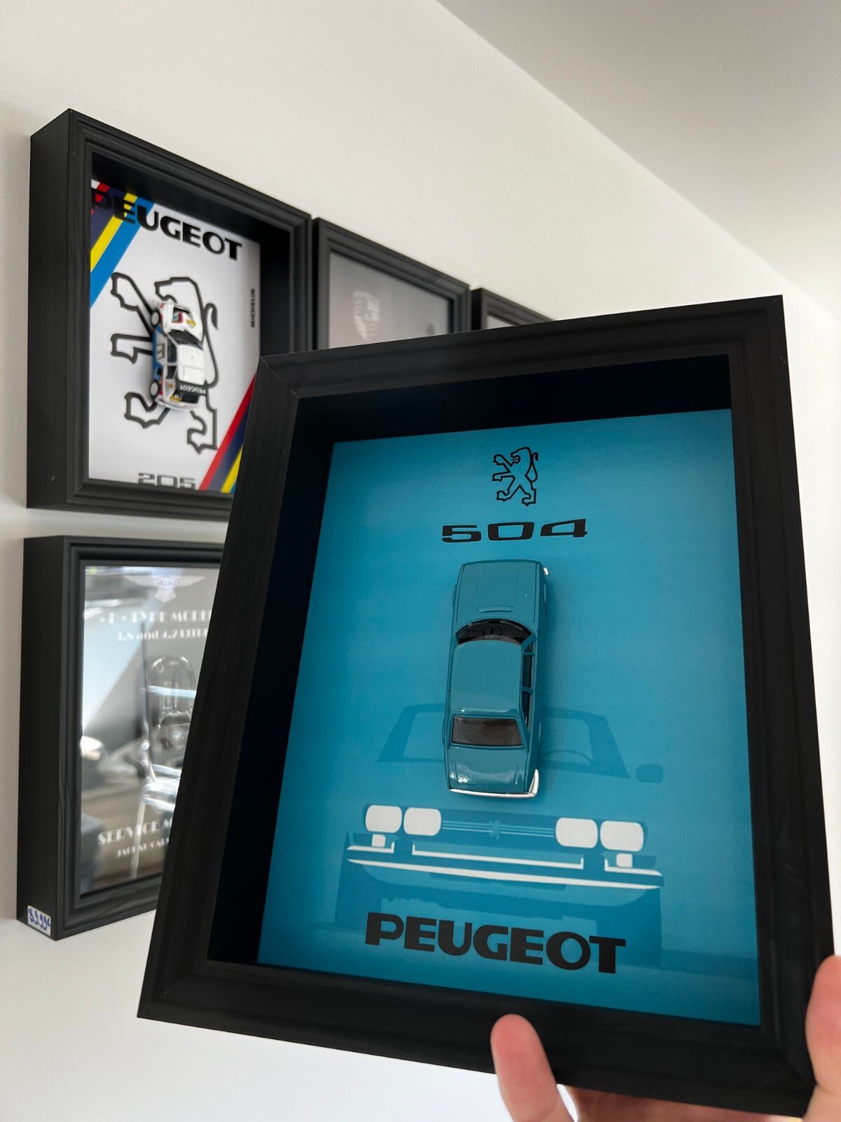 Cadre voiture Peugeot 504 cadeau nostalgie pour homme et collectionneur