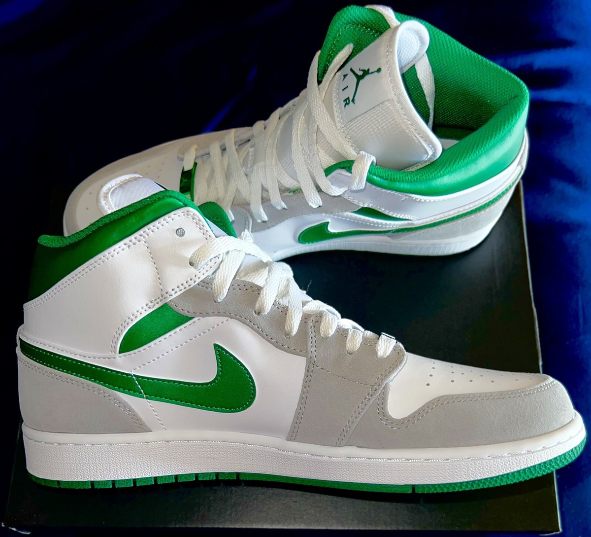 ✓Nike Air Jordan 1 Mid SE Size: 12M DS! “Grey Green” 🍀Style Code