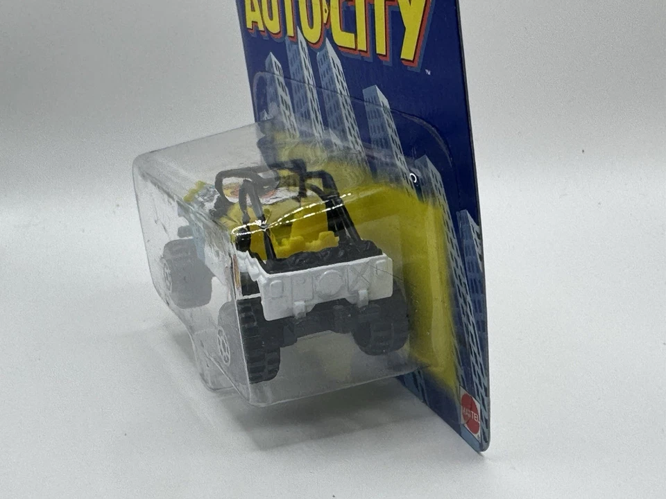 Corgi Auto City Jeep Rescue Vehicle - 1:64 Diecast Car - Image 4 of 4