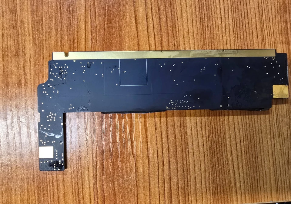 Google Pixel C 10.2" 64GB Pixel C Tablet motherboard - Image 2 of 2