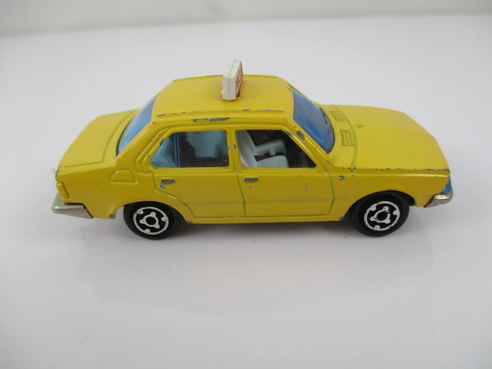 DV12813 MAJORETTE 1/60 1:60 RENAULT 18 TAXI REF 266 - Photo 3/4