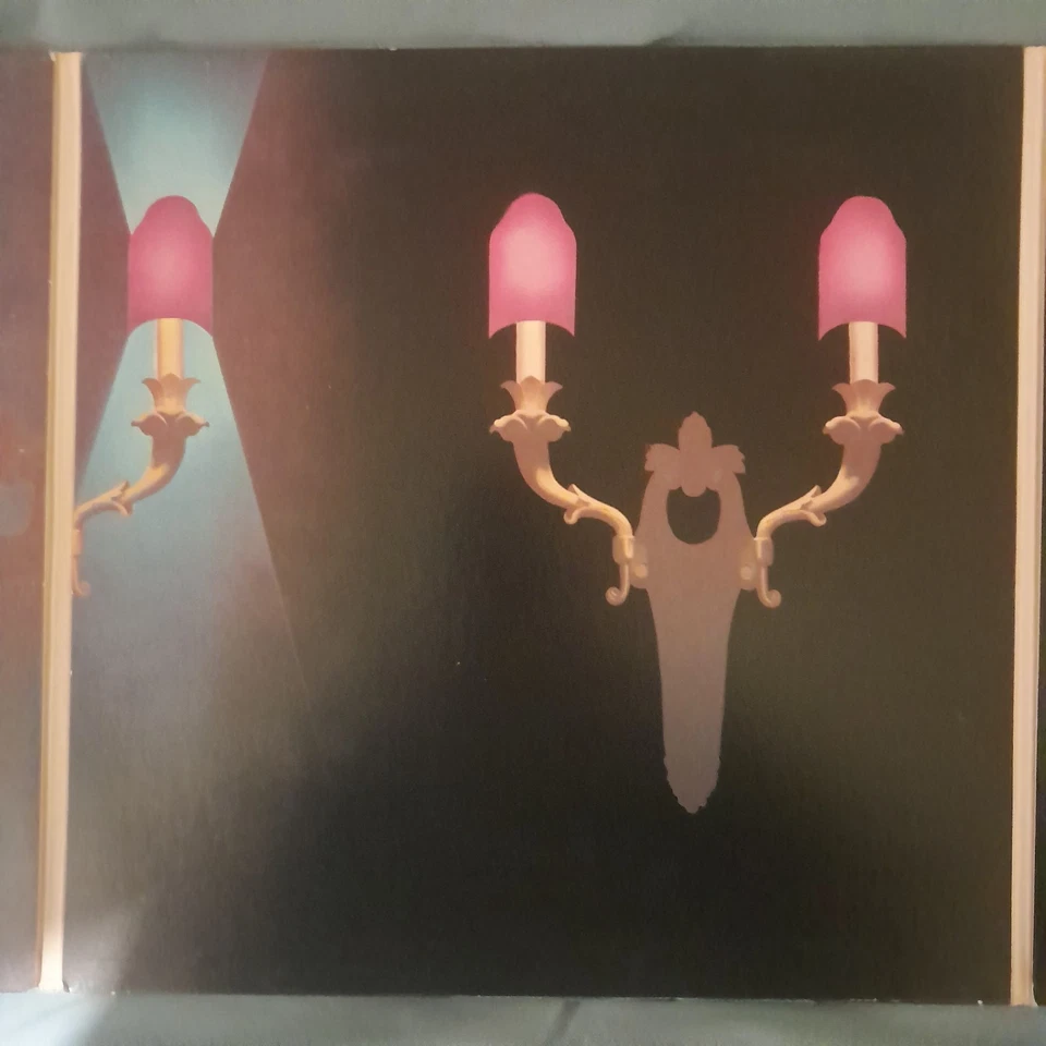 The Who - Tommy 1973 MCA Records  W/ Booklet 2XLP album Vinyl VG/VG  - Image 4 of 4