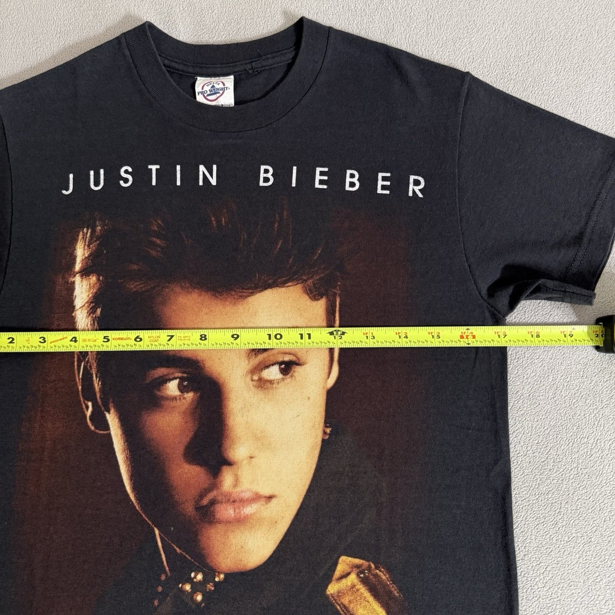 2012/2013 Justin Bieber Believe Tour T-shirt Size Small Pop Music