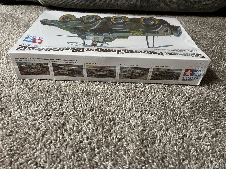 Pack Maqueta Tamiya Schwerer Panzerspähwagen 8Rad Sd.Kfz 232 5 1024x576 Pack Maqueta Tamiya Schwerer Panzerspähwagen 8Rad Sd.Kfz 232 5 1024x576