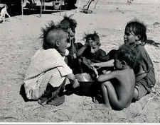 photo Maroc ? Afrique Nord enfants  tirage argentique époque vers 1960