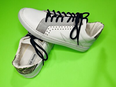 Steve Madden Women’s Beautiful Clasic White Bianka Fashion Sneakers Size 8M 