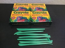 Lot of 4 Crayola Assorted Colors Modeling Clay 4 Count NIB, made in USA