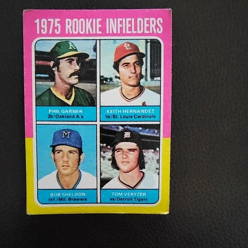 1975 Topps - 1975 Rookie Infielders Keith Hernandez, Phil Garner, Tom Veryzer...