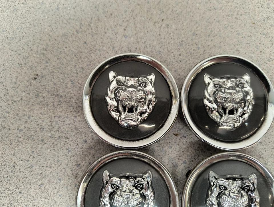 ОРИГИНАЛЬНЫЙ ЦЕНТРАЛЬНЫЙ КОЛПАК КОЛЕСА JAGUAR XJ6 XJS XJ8 XK8 СЕРЫЙ ХРОМИРОВАННЫЙ КРАЙ - Изображение 4 из 4